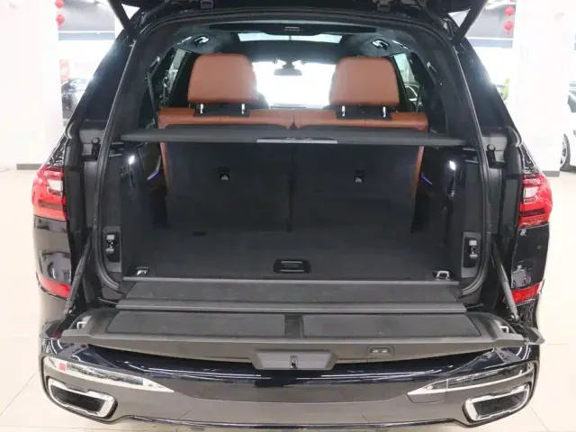 BMW X7 — Фото автомобиля 22