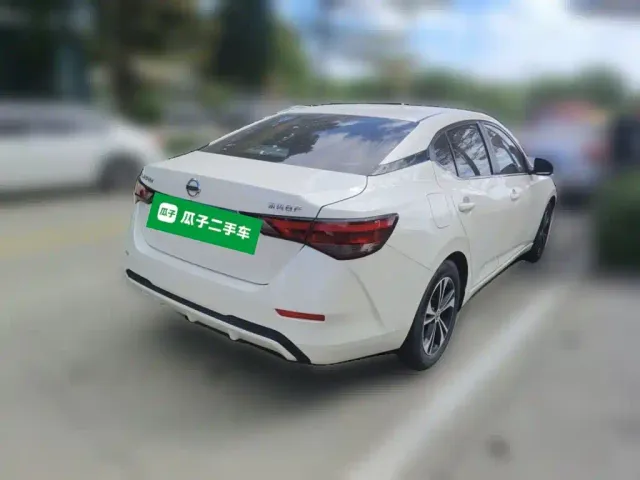 Nissan Sylphy — Фото автомобиля 4