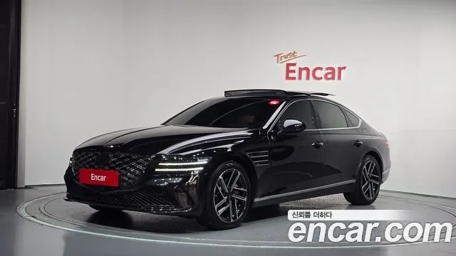 Фотография автомобиля — Genesis G80 RG3