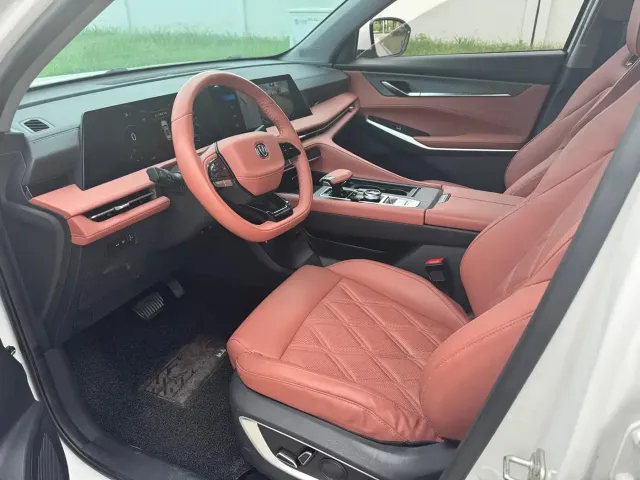 Changan CS75 Plus — Фото автомобиля 4