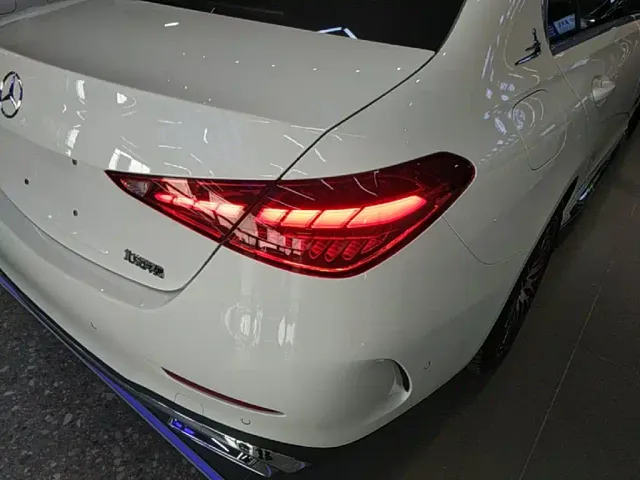 Mercedes-Benz C-Class — Фото автомобиля 7