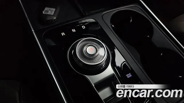 Kia Canival Новый Carnival 4 поколение Дизель 9 мест Signature — Фото автомобиля 9