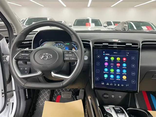 Hyundai Tucson — Фото автомобиля 13
