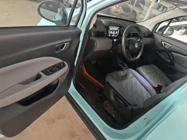 Leapmotor T03 — Фото автомобиля 15