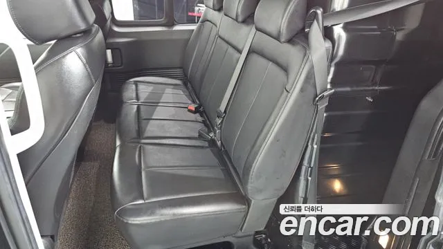 Hyundai Staria — Фото автомобиля 10