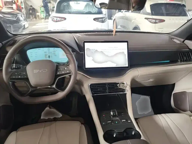 BYD Song PLUS — Фото автомобиля 9
