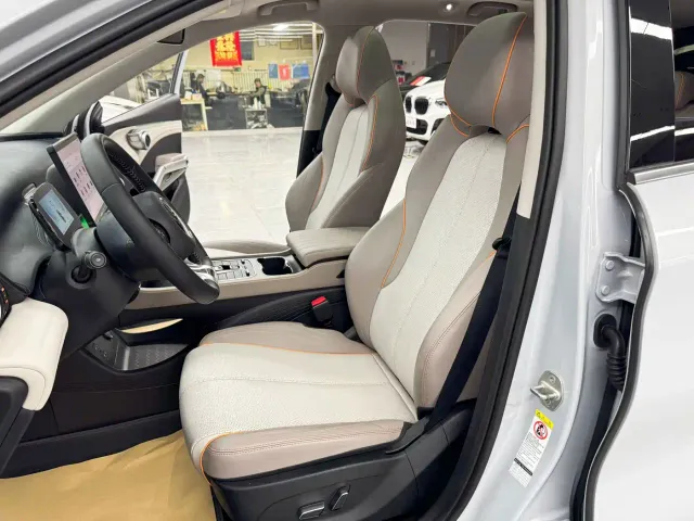 BYD Yuan PLUS — Фото автомобиля 10