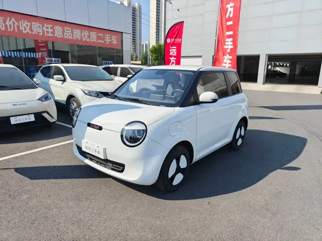 Фотография автомобиля — Changan Lumin