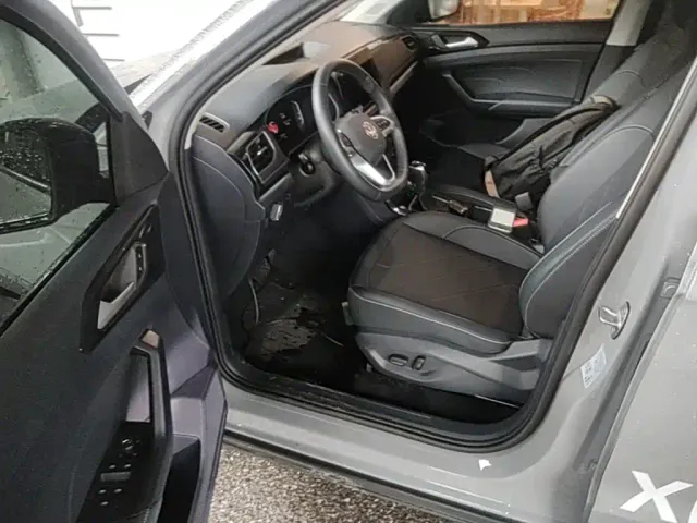 Volkswagen Tharu — Фото автомобиля 15