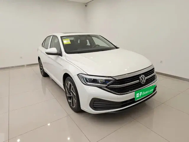 Volkswagen Sagitar — Фото автомобиля 3
