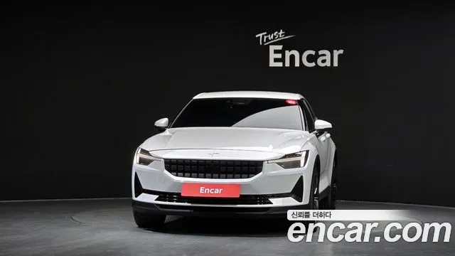 Polestar 2 — Фото автомобиля 3