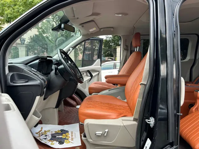 Ford Tourneo — Фото автомобиля 9