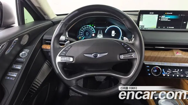 Genesis G80 RG3 — Фото автомобиля 12