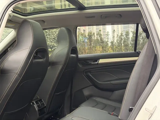Skoda Kodiaq — Фото автомобиля 6