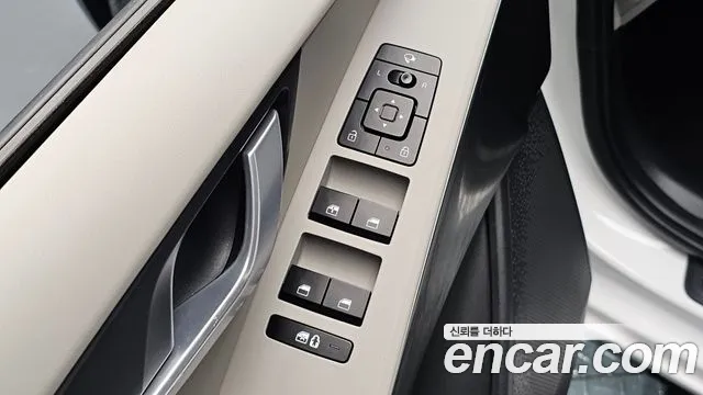 Kia Niro Niro (New) — Фото автомобиля 23