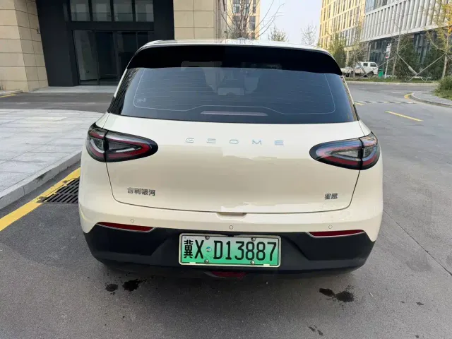 Geely Starry Wish — Фото автомобиля 8