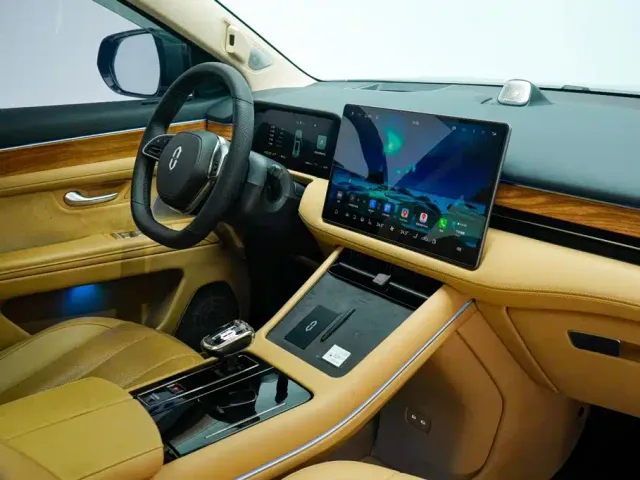 Aito M7 — Фото автомобиля 18