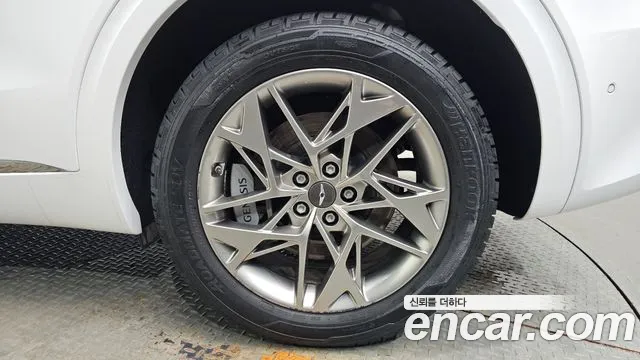 Genesis GV70 2.5T Бензин 2WD — Фото автомобиля 20
