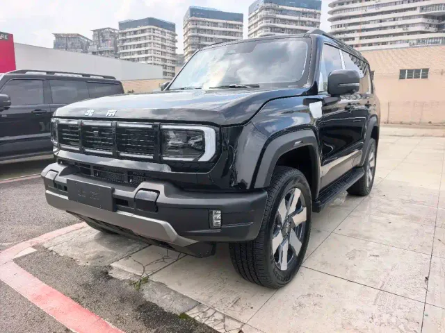 Фотография автомобиля — BAIC BJ40