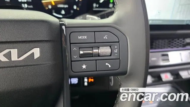 Kia Tasman Tasman 2.5T Бензин 4WD — Фото автомобиля 24
