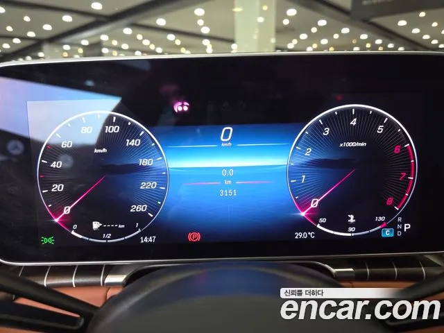 Mercedes-Benz S-Class — Фото автомобиля 16