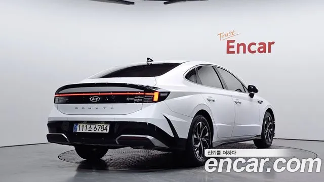 Hyundai Sonata — Фото автомобиля 2