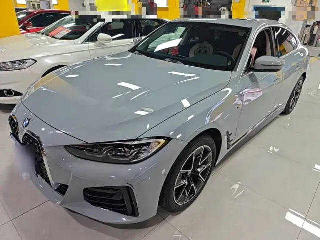Фотография автомобиля — BMW 4 Series