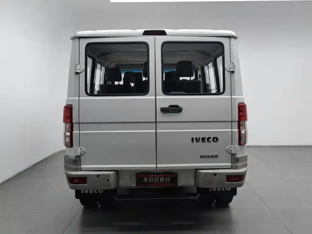 Iveco Daily — Фото автомобиля 4