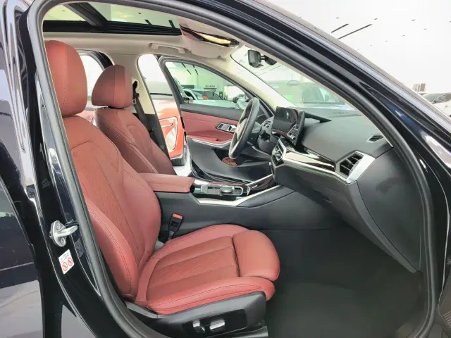 BMW i3 — Фото автомобиля 13