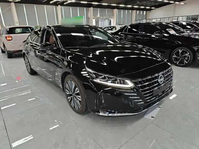 Nissan Teana — Фото автомобиля 7