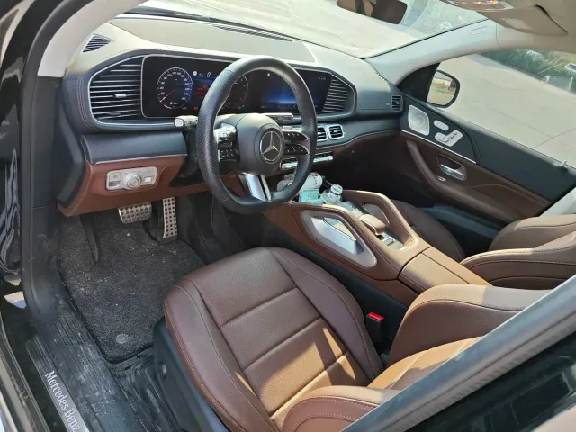 Mercedes-Benz GLS-Class — Фото автомобиля 4