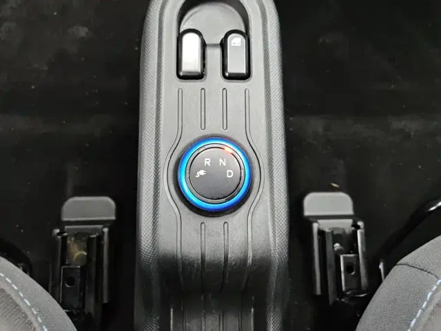 Wuling Hongguang Mini EV — Фото автомобиля 16