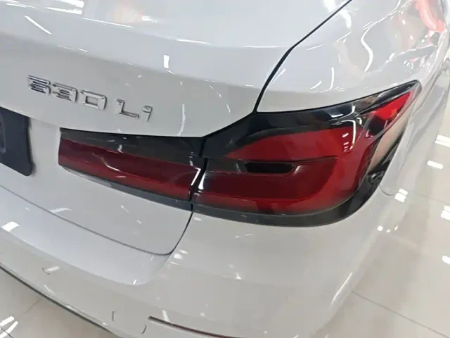 BMW 5 Series — Фото автомобиля 7
