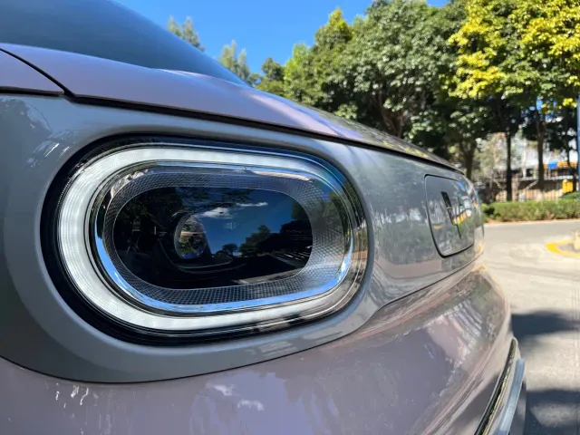 Wuling Hongguang Mini EV — Фото автомобиля 11