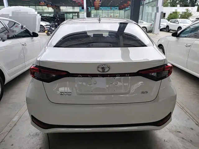 Toyota Allion — Фото автомобиля 3