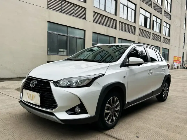 Фотография автомобиля — Toyota YARiS L Zhi Xuan