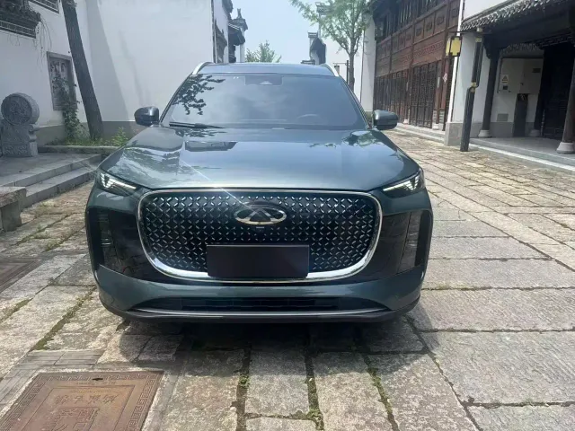 Chery Tiggo 8 PLUS — Фото автомобиля 2