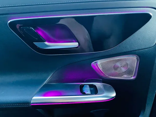 Mercedes-Benz C-Class — Фото автомобиля 14