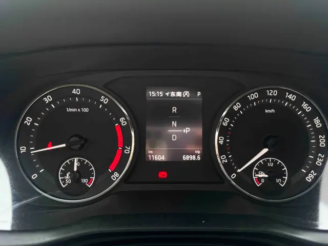 Skoda Octavia — Фото автомобиля 23