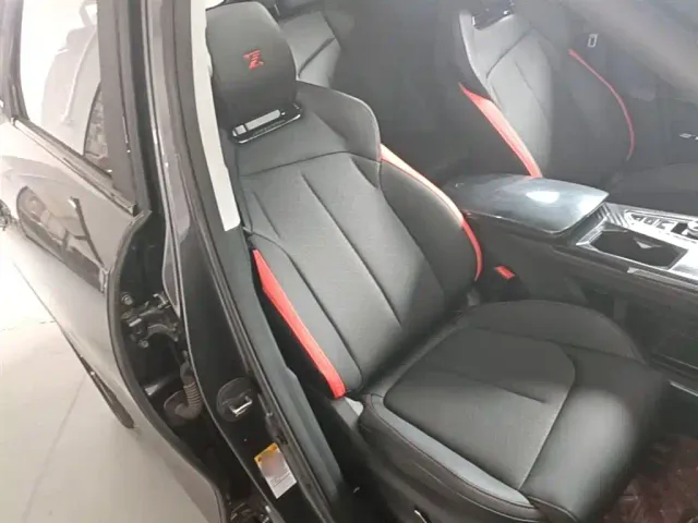 Changan Z6 — Фото автомобиля 24