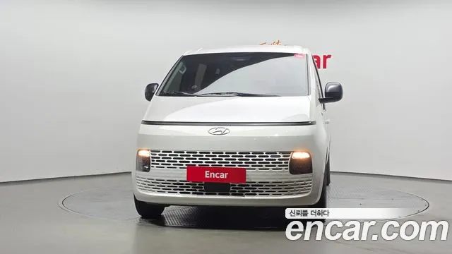 Hyundai Staria — Фото автомобиля 3