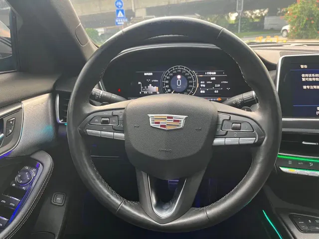 Cadillac CT5 — Фото автомобиля 17