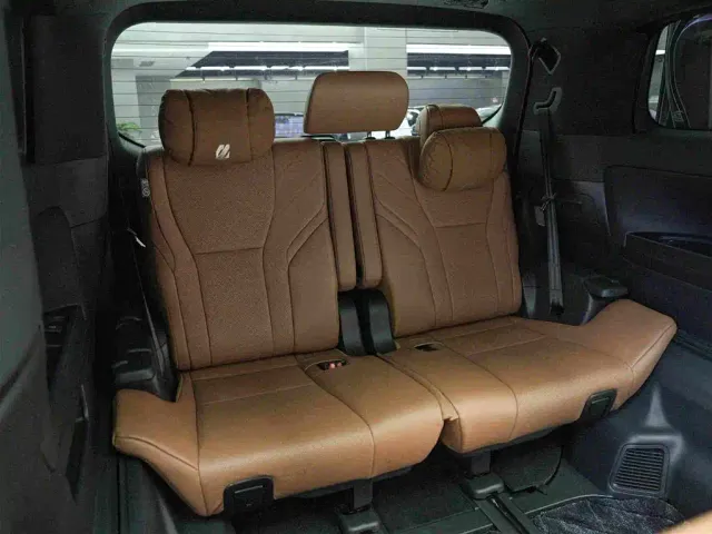 Toyota Alphard — Фото автомобиля 15