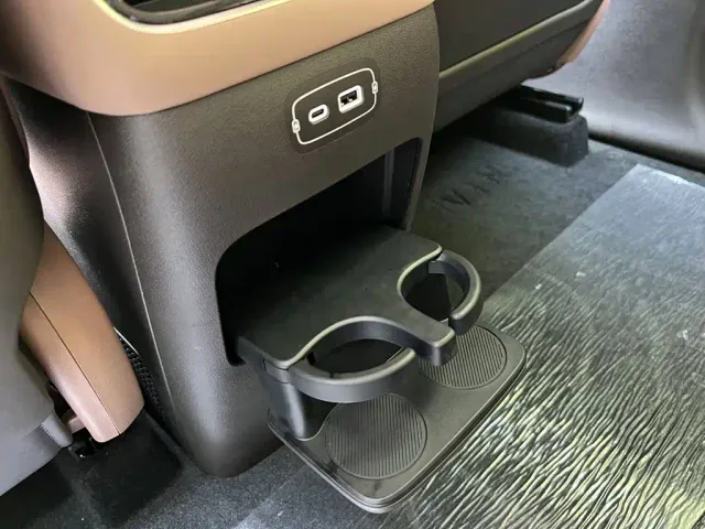 Leapmotor Leapmotor C10 — Фото автомобиля 11