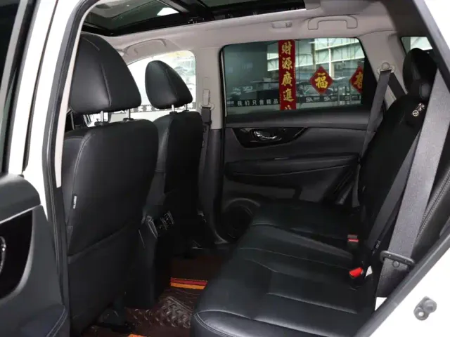 Nissan X-Trail — Фото автомобиля 11