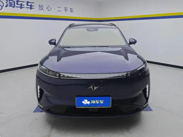 Dongfeng eπ 008 — Фото автомобиля 2