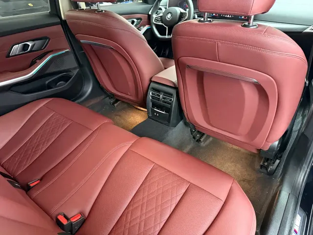 BMW 3 Series — Фото автомобиля 16