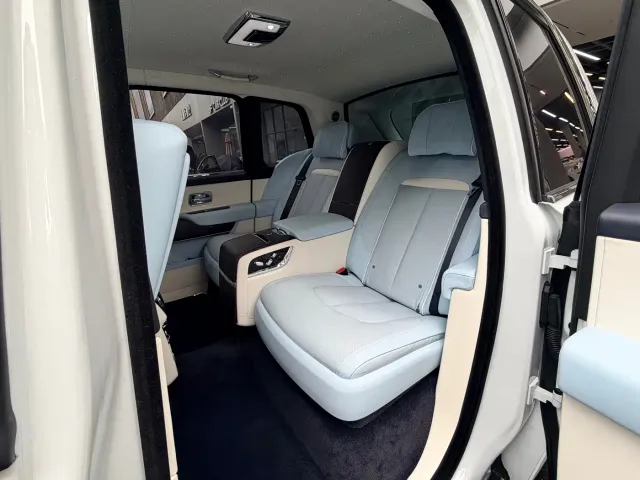 Rolls-Royce Cullinan — Фото автомобиля 9