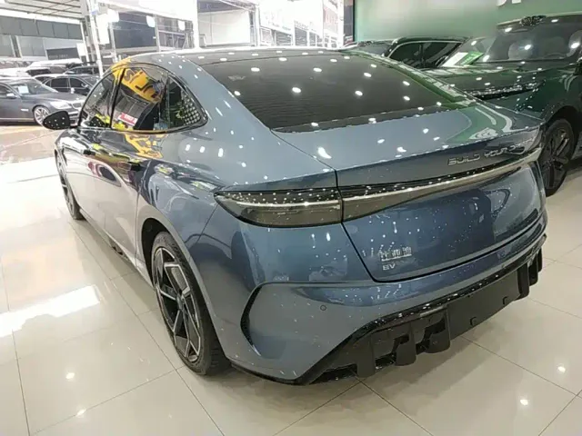 BYD Seal — Фото автомобиля 4