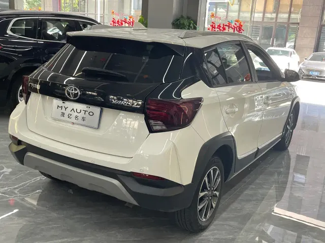 Toyota YARiS L Zhi Xuan — Фото автомобиля 11